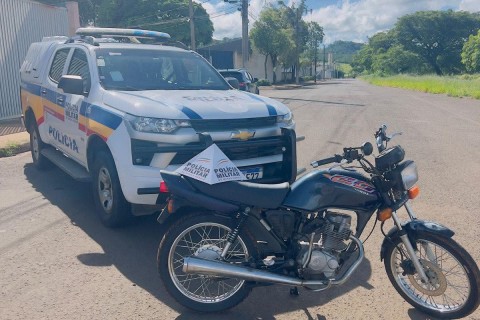 Polícia Militar recupera motocicleta furtada em São Sebastião do Paraíso
